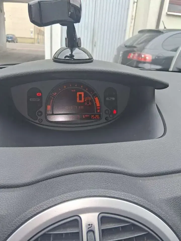 Gebraucht Renault Modus Dynamique 75 PS (55 kW) 2009 Van / Kleinbus
