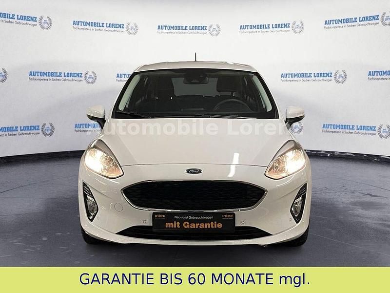 Gebraucht Ford Fiesta Cool & Connect 86 PS (63 kW) 2018 Weiß Kleinwagen
