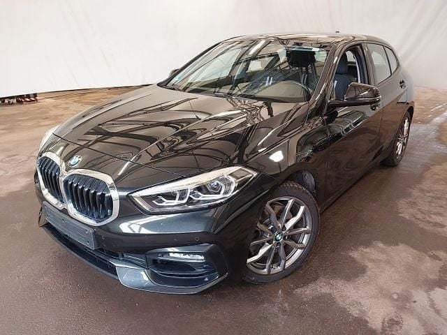 Schwarz Gebraucht 2024 BMW 120 Sport Line Kleinwagen | 27.390 € (Guter Preis) - Bild 1/4