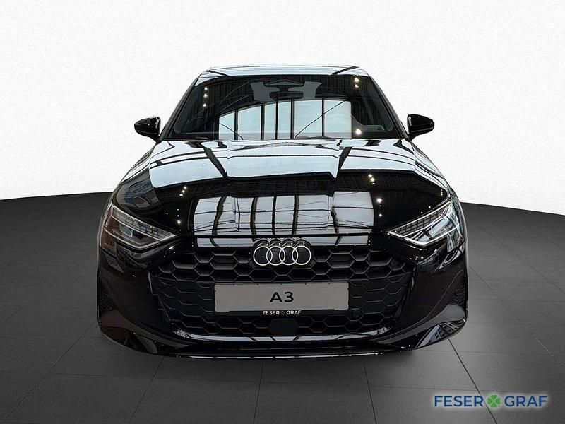 Neu Audi A3 Ambiente 204 PS (150 kW) 2025 Brillantschwarz Limousine