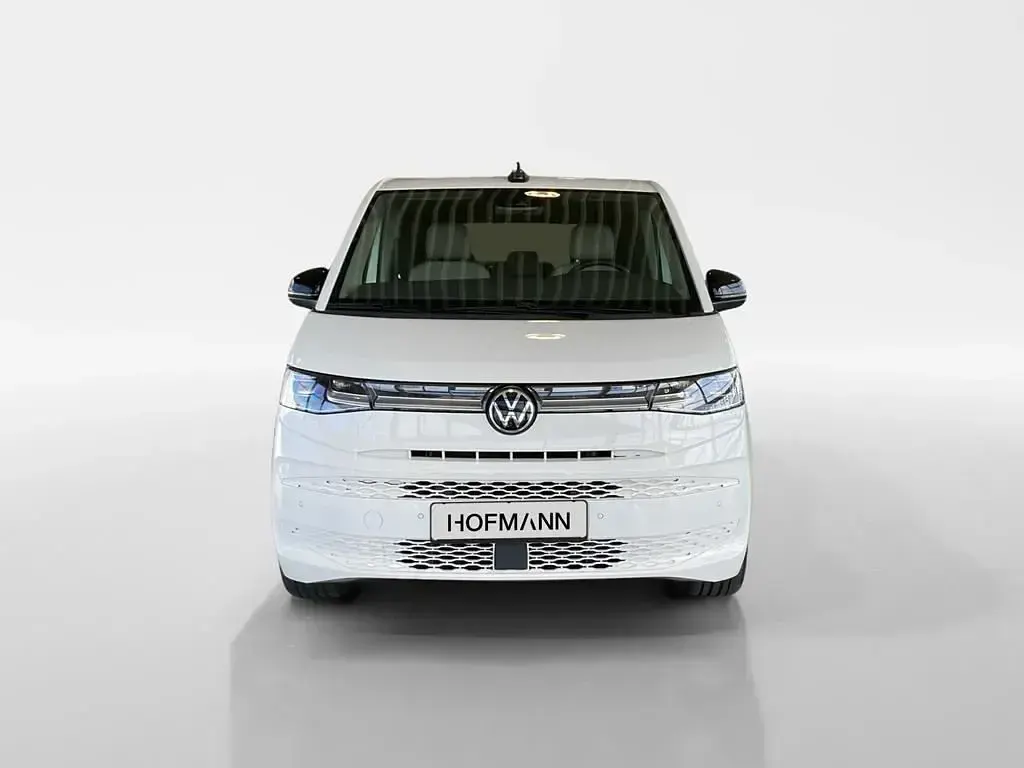 Usata VW Multivan Style 150 CV (110 kW) 2024 Bianco Monovolume