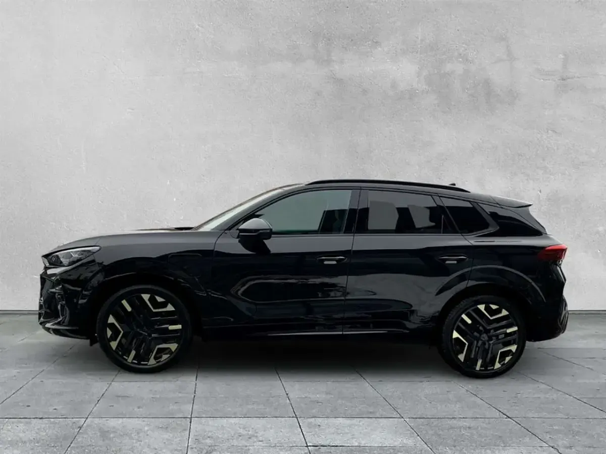 Neu Cupra Terramar VZ 272 PS (200 kW) 2026 Midnight schwarz SUV