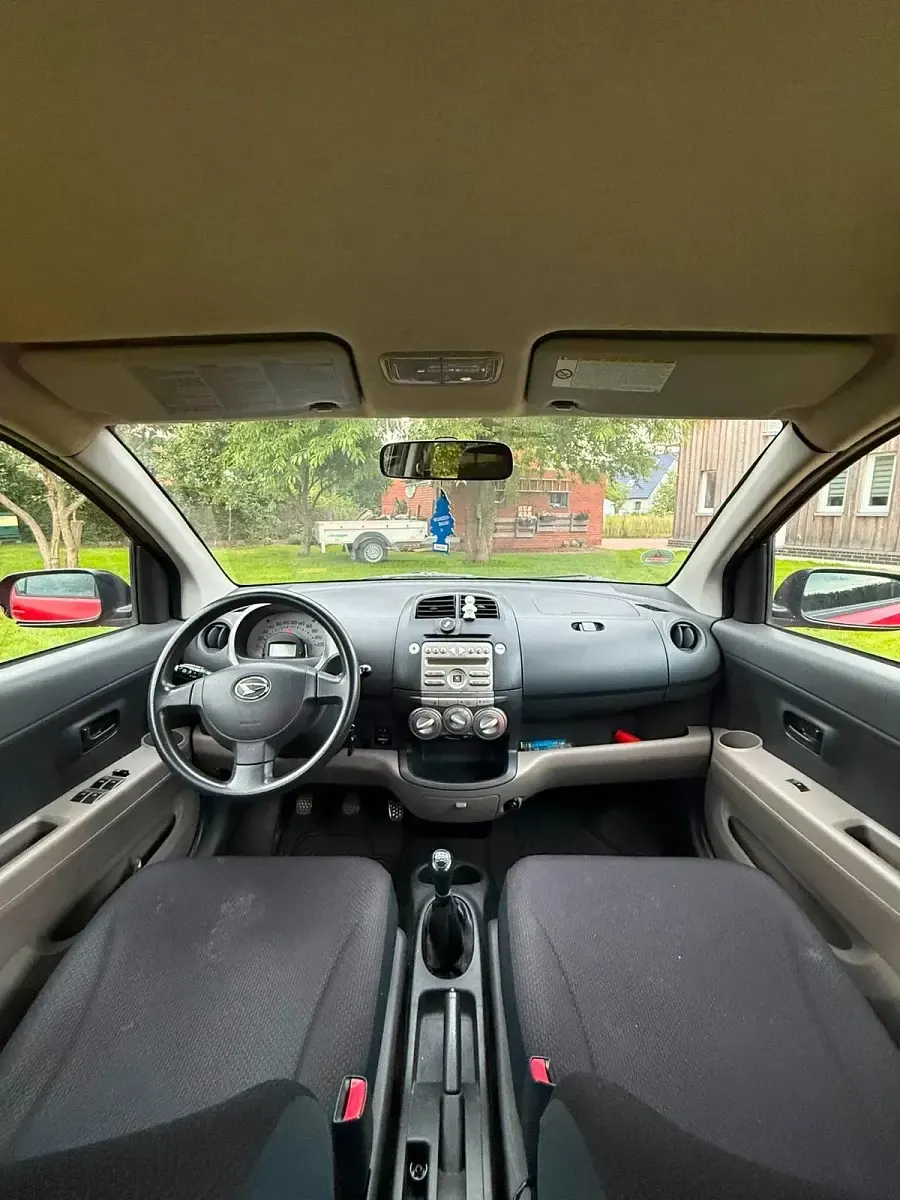 Gebraucht Daihatsu Sirion 70 PS (51 kW) 2006 Rot Kleinwagen