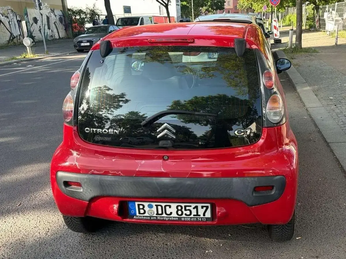 Gebraucht Citroën C1 SELECTION 68 PS (50 kW) 2011 Kleinwagen