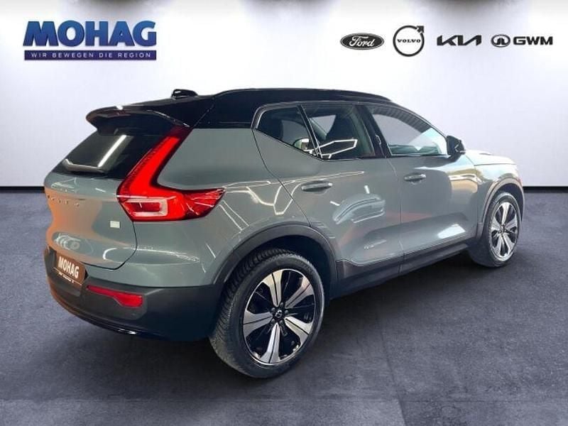 Second-hand Volvo XC40 Core 169 kW (231 CP) 2022 Gri SUV