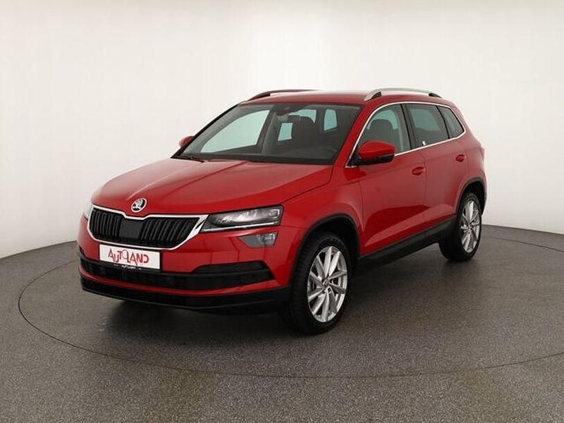 Rot Gebraucht 2018 Skoda Karoq Style SUV | 23.990 € (Etwas zu teuer) - Bild 1/4