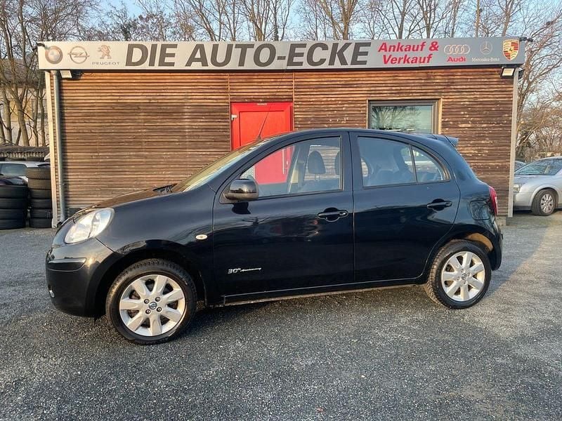 Schwarz Gebraucht 2013 Nissan Micra Limousine | 3.950 € (Guter Preis) - Bild 1/4