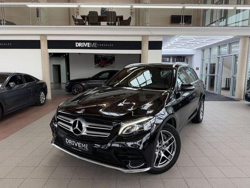Gebraucht Mercedes GLC220 AMG 200 PS (147 kW) 2018 Schwarz SUV