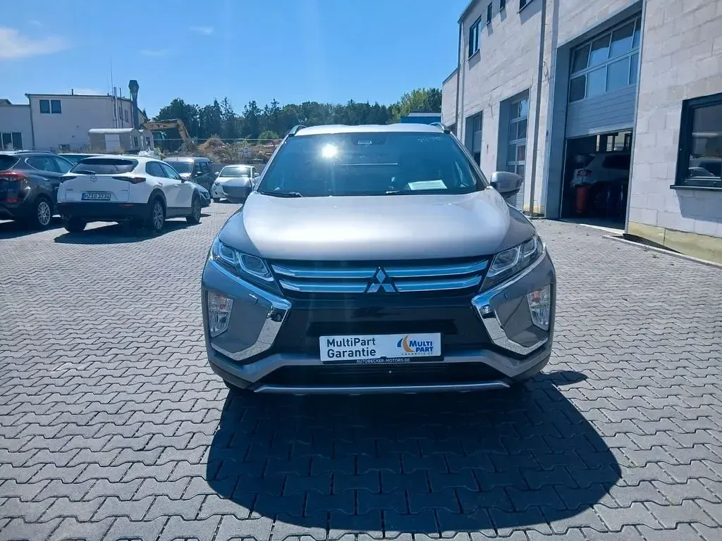Gebraucht Mitsubishi Eclipse Cross Active 163 PS (119 kW) 2020 Grau SUV