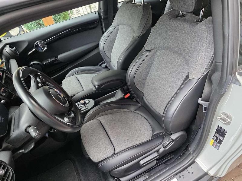 Gebraucht Mini Cooper SE 135 kW (184 PS) 2020 Grau Kleinwagen