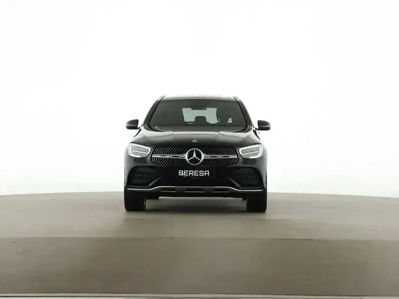 Gebraucht Mercedes GLC300e AMG 320 PS (235 kW) 2021 Schwarz SUV