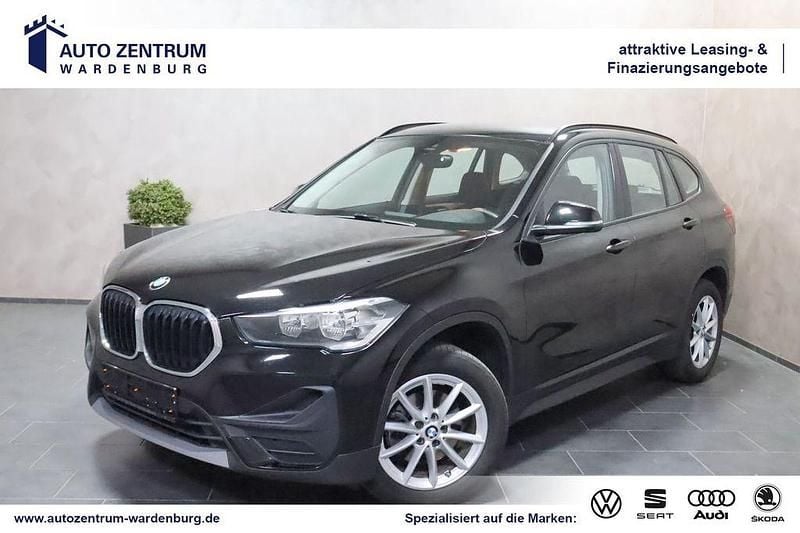 Schwarz Gebraucht 2022 BMW X1 Advantage SUV | 19.760 € (Superpreis) - Bild 1/4