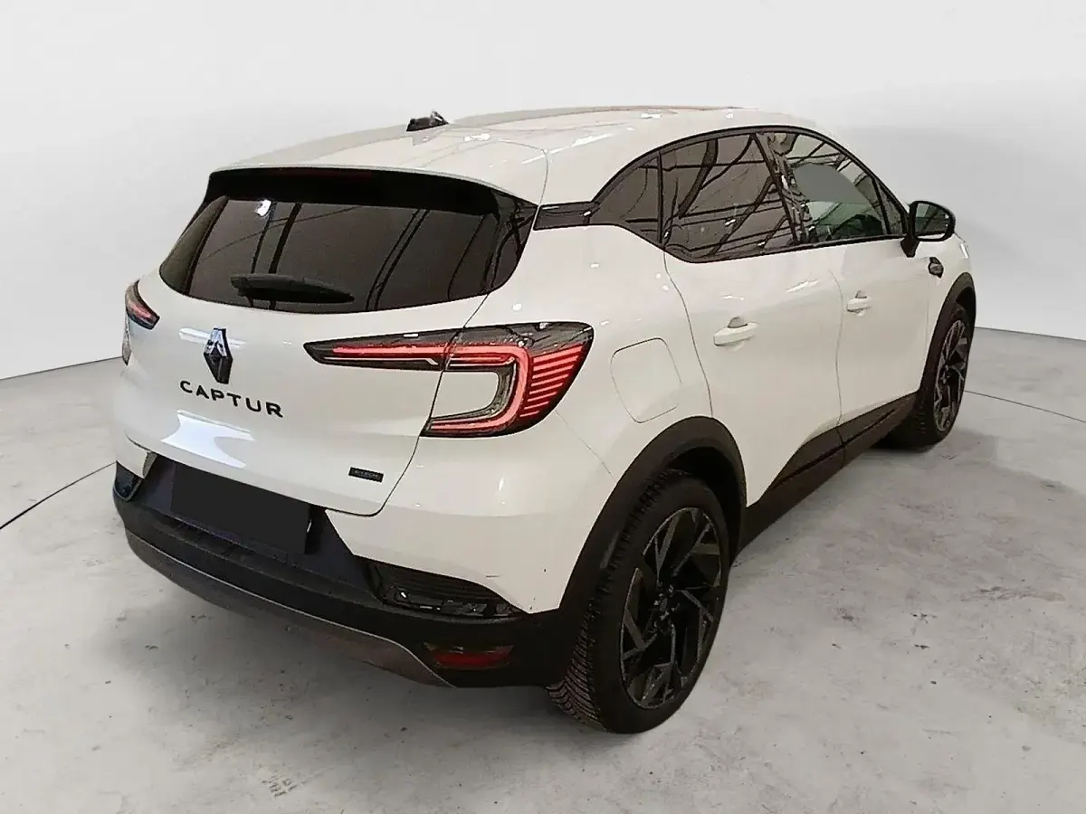 Gebraucht Renault Captur Esprit Alpine 94 PS (69 kW) 2025 Blanc nacre SUV