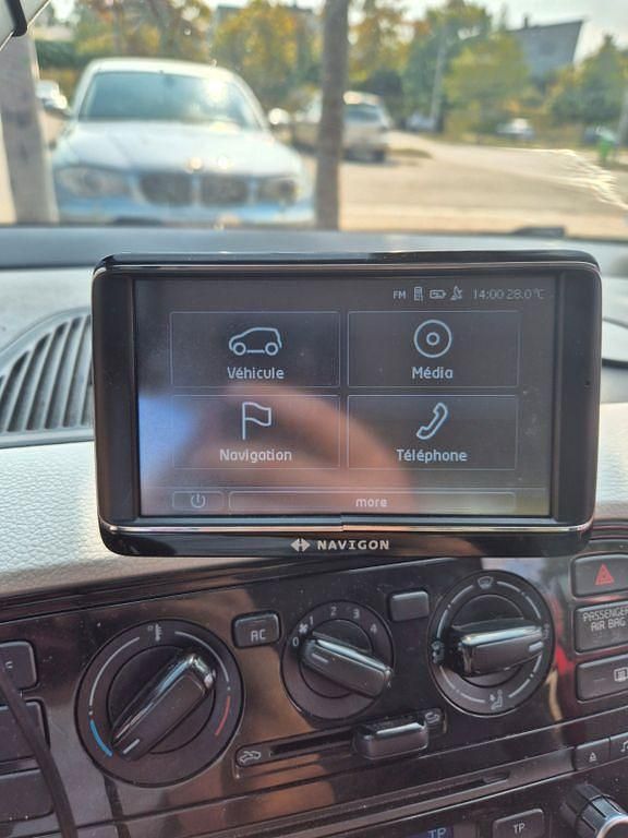 Gebraucht VW up! move up! 75 PS (55 kW) 2012 Rot Kleinwagen