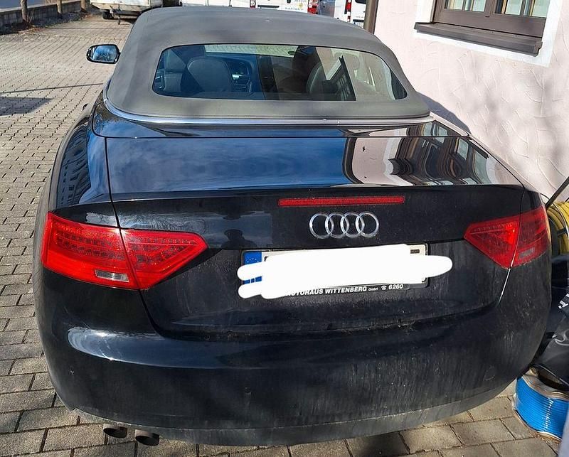 Gebraucht Audi A5 Cabriolet 177 PS (130 kW) 2013 Schwarz Cabrio