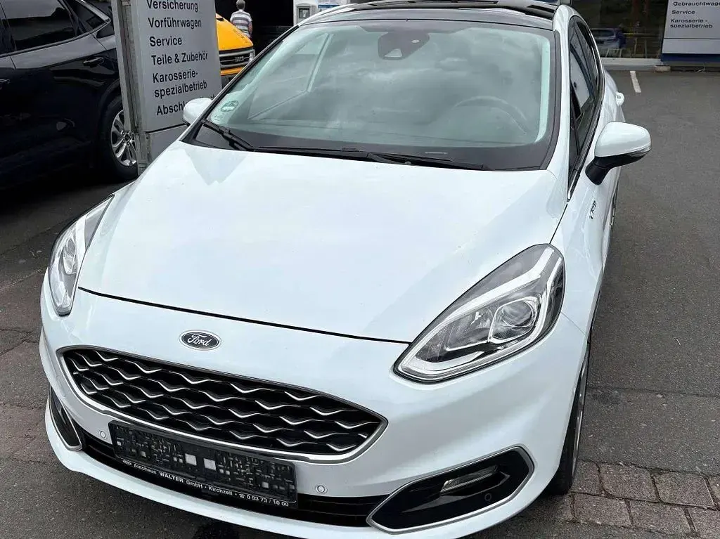 Gebraucht Ford Fiesta Vignale 140 PS (102 kW) 2018 Weiß Kleinwagen