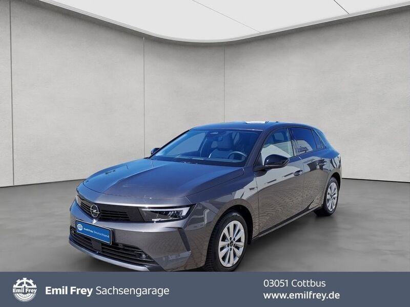 Vulkan grau metallic Gebraucht 2024 Opel Astra Elegance Limousine | 22.940 € (Superpreis) - Bild 1/4