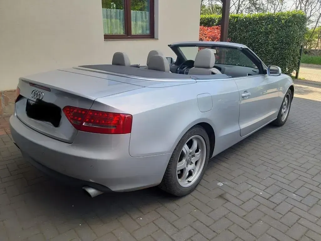 Gebraucht Audi A5 Cabriolet 211 PS (155 kW) 2010 Silber Cabrio