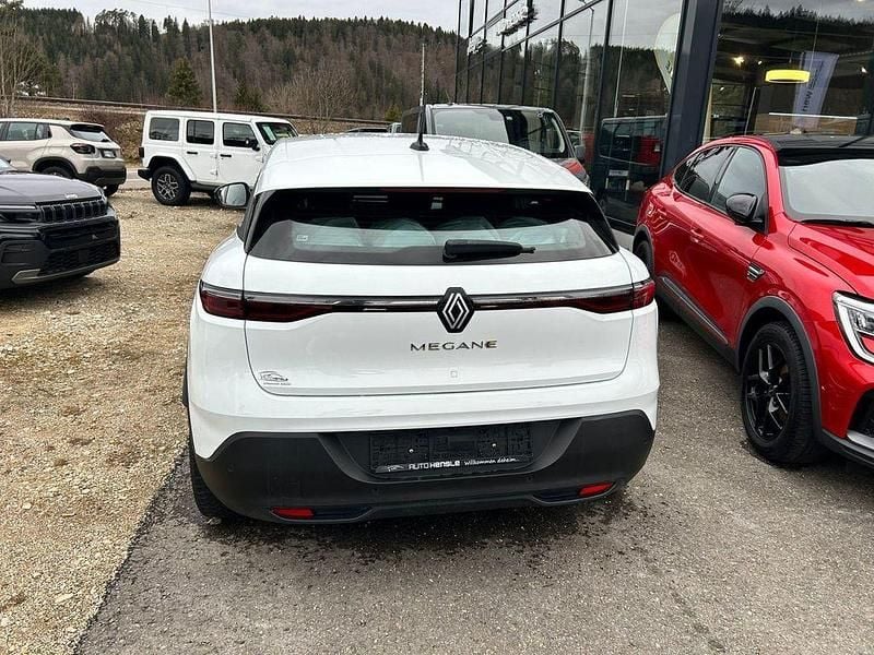 Gebraucht Renault Megane E-Tech Evolution 96 kW (131 PS) 2022 Arktisweiß (weiß) Limousine