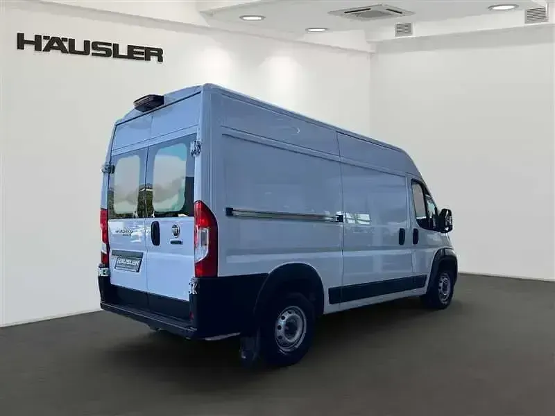 Gebraucht Fiat Ducato 140 PS (102 kW) 2024 Pastellweiß Van