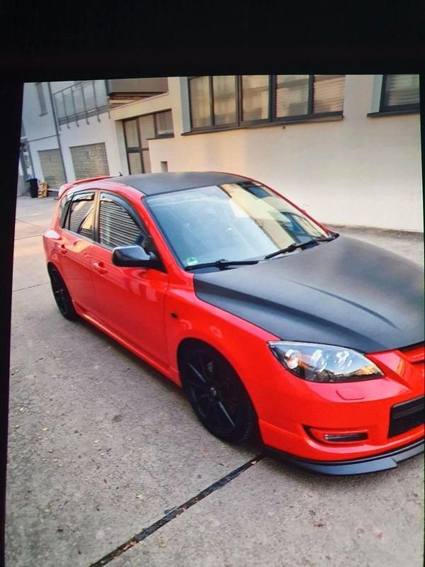 Second-hand Mazda 3 260 CP (191 kW) 2008 Roșu Berlinǎ