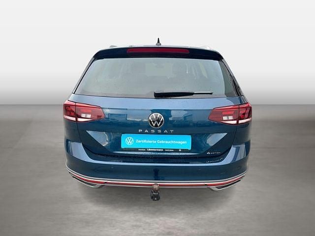 Gebraucht VW Passat Alltrack 200 PS (147 kW) 2022 Blau Kombi