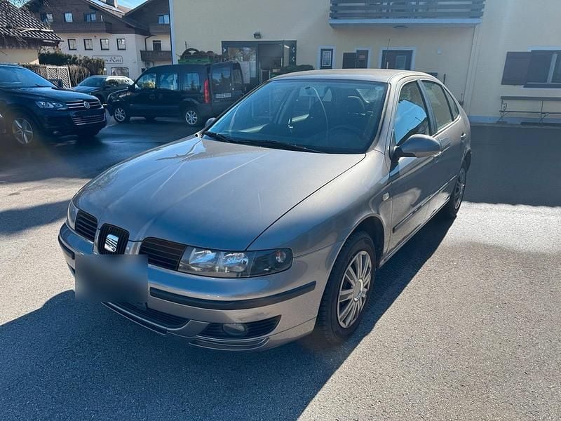 Gebraucht Seat Leon 105 PS (77 kW) 2006 Silber Kleinwagen