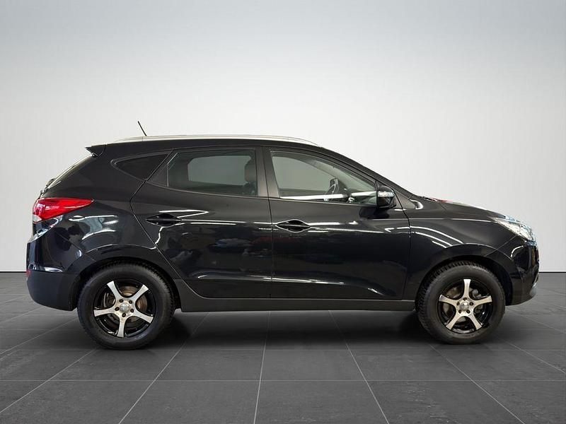 Gebraucht Hyundai Tucson 163 PS (119 kW) 2010 Schwarz SUV