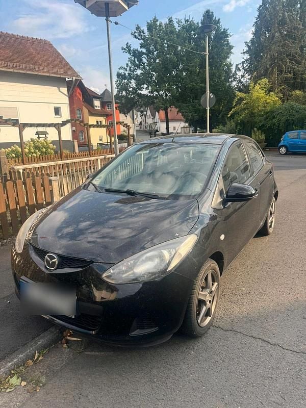 Schwarz Gebraucht 2009 Mazda 2 Kleinwagen | 2.300 € (Guter Preis) - Bild 1/4