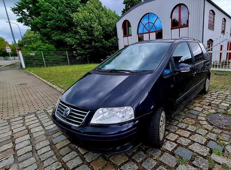 Schwarz Gebraucht 2005 VW Sharan Van / Kleinbus | 3.500 € - Bild 1/4