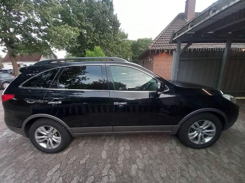 Schwarz Gebraucht 2011 Hyundai Veracruz Premium SUV | 7.800 € - Bild 1/4