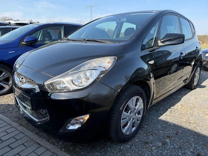 Gebraucht Hyundai ix20 Comfort 90 PS (66 kW) 2012 Schwarz Kleinwagen