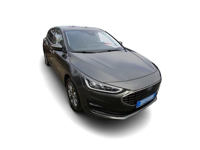 Gebraucht Ford Focus Titanium 125 PS (91 kW) 2023 Grau Limousine