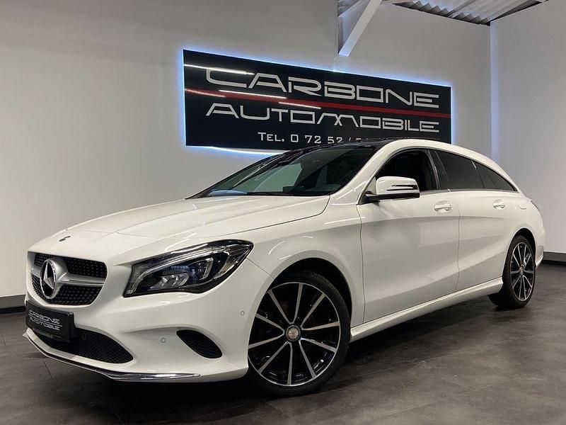 Weiß Gebraucht 2018 Mercedes CLA220 Shooting Brake Kombi | 16.900 € (Fairer Preis) - Bild 1/4