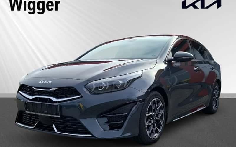 Grau Gebraucht 2024 Kia ProCeed GT-Line Kleinwagen | 25.990 € (Superpreis) - Bild 1/4