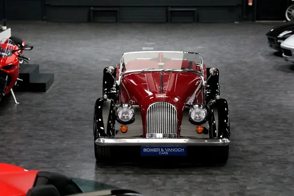 Gebraucht Morgan Plus 8 190 PS (139 kW) 2000 Schwarz Cabrio