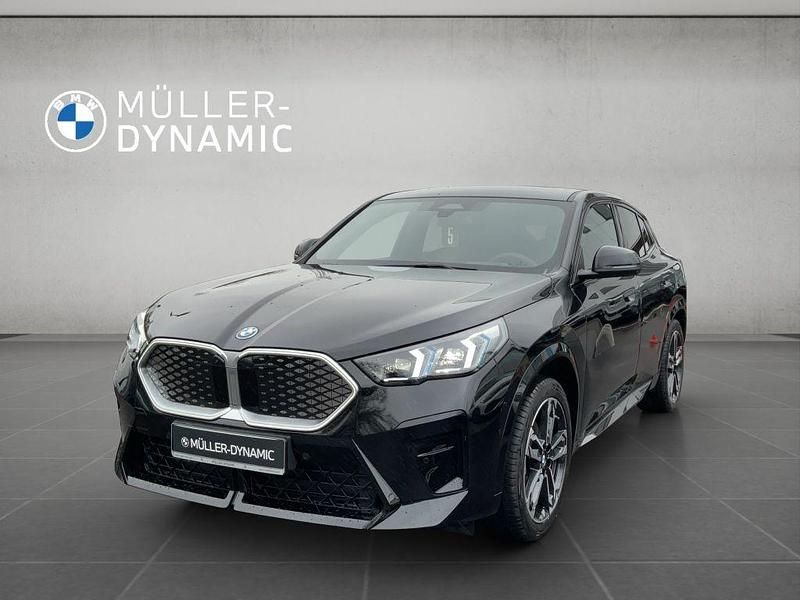 Gebraucht BMW iX2 M Sport 230 kW (313 PS) 2026 Schwarz SUV
