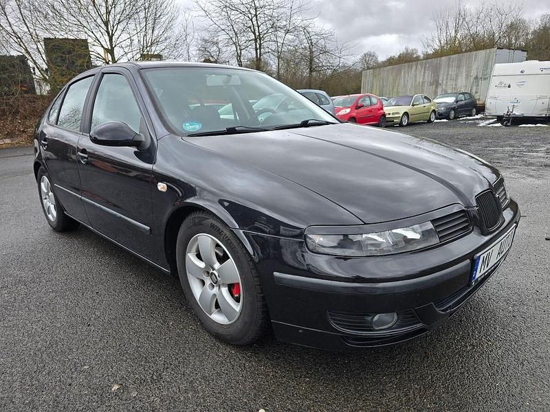 Gebraucht Seat Leon Sport 105 PS (77 kW) 2004 Schwarz Kleinwagen
