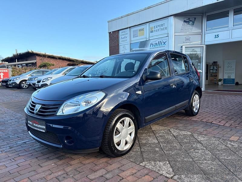 Gebraucht Dacia Sandero 75 PS (55 kW) 2010 Blau Kleinwagen