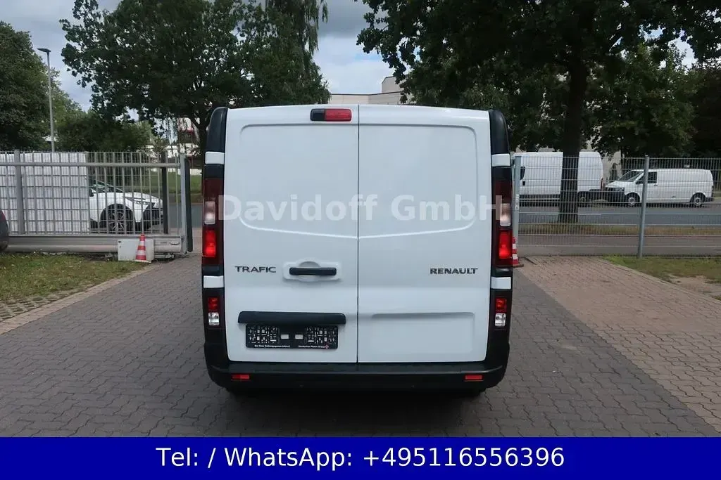 Gebraucht Renault Trafic 150 PS (110 kW) 2022 Weiß Van / Kleinbus
