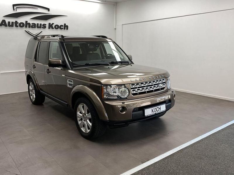 Braun Gebraucht 2013 Land Rover Discovery 4 HSE SUV | 22.999 € (Etwas zu teuer) - Bild 1/4
