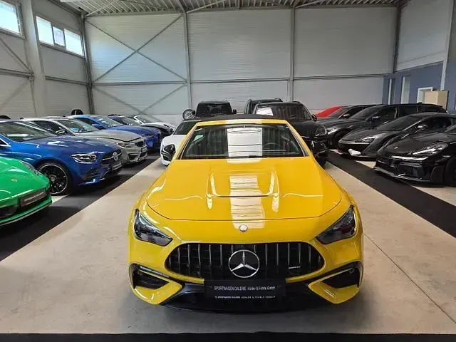 Gebraucht Mercedes CLE53 AMG AMG 449 PS (330 kW) 2025 Gelb Cabrio