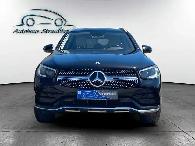 Gebraucht Mercedes GLC300 258 PS (189 kW) 2019 Schwarzkeine angabe SUV