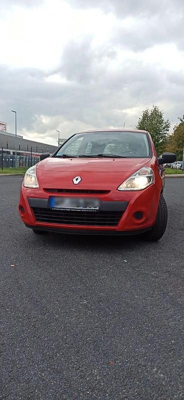 Rot Gebraucht 2012 Renault Clio III Kleinwagen | 2.999 € (Fairer Preis) - Bild 1/4