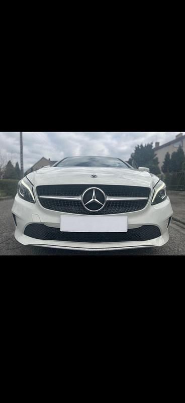 Gebraucht Mercedes A180 2017 Weiß Kleinwagen