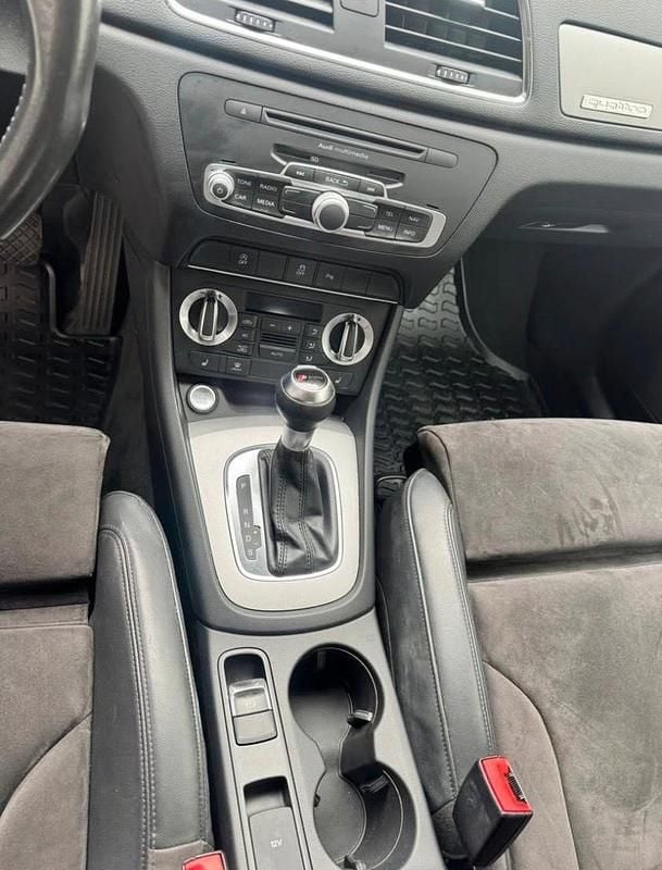 Gebraucht Audi Q3 150 PS (110 kW) 2012 Silber SUV