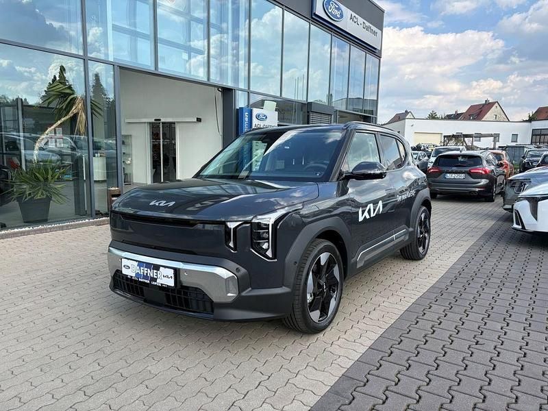 Neu Kia EV2 Earth 108 kW (147 PS) 2026 Grau SUV