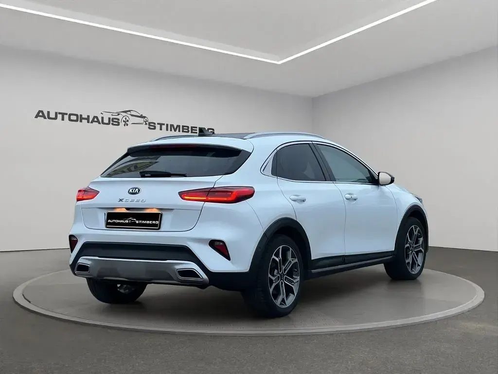 Gebraucht Kia XCeed 136 PS (100 kW) 2020 Weiß SUV