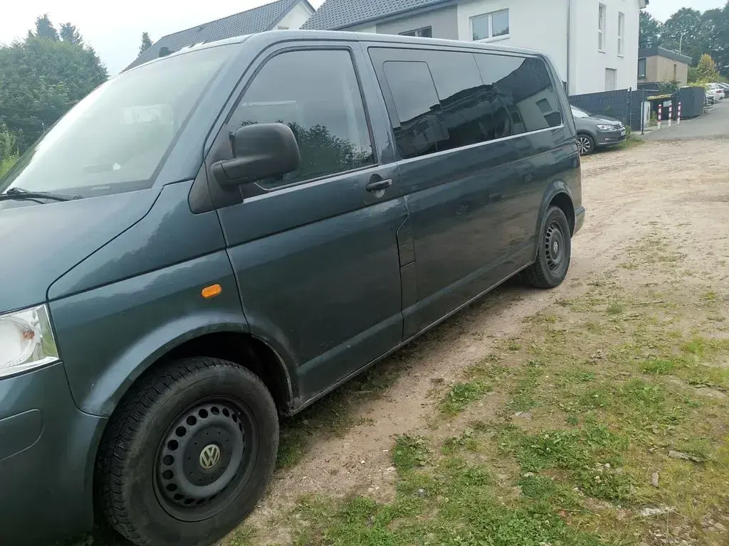 Gebraucht VW Caravelle 178 PS (130 kW) 2006 Grau Van