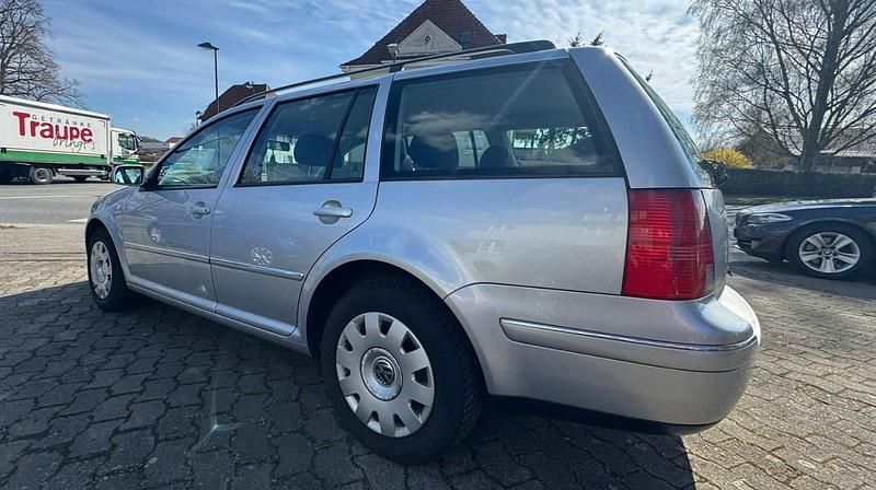 Gebraucht VW Bora 101 PS (74 kW) 2002 Silber Kombi